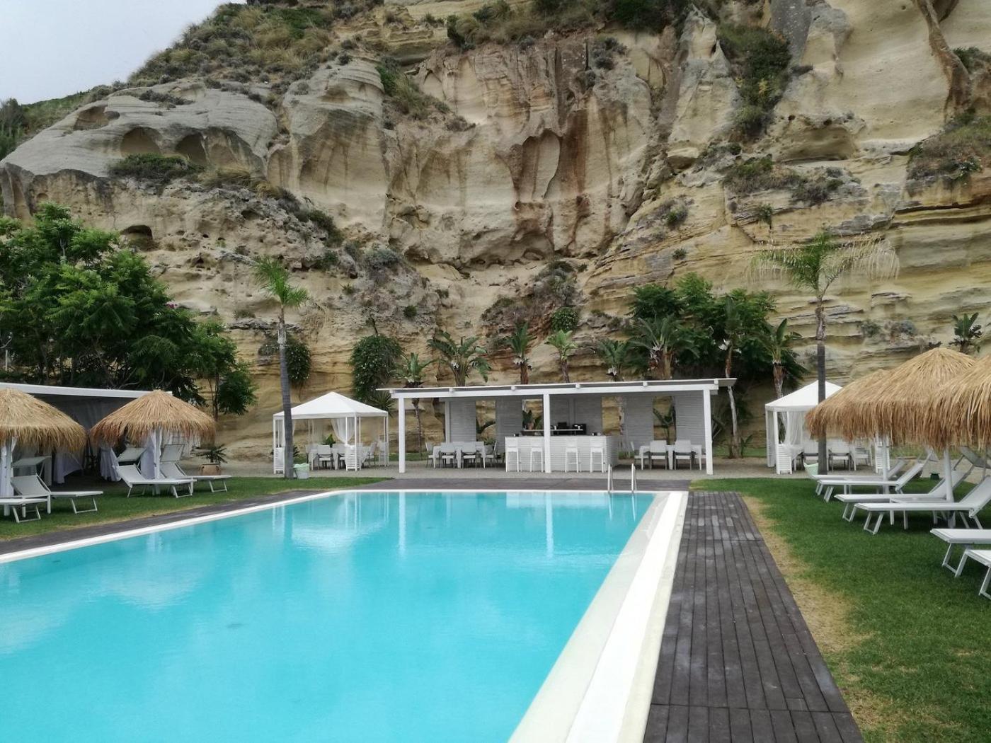 Borgo Di Riaci Beach Resort Santa Domenica (Vibo Valentia) Exterior foto